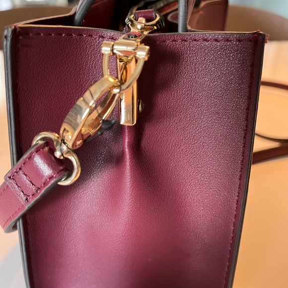 NWOT Nanette Lepore convertible bag - Picture 4 of 6